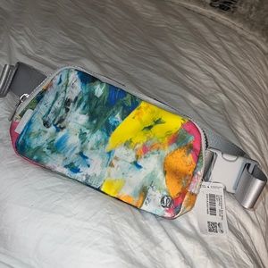 NWT lululemon Everywhere Belt Bag!